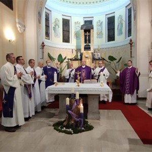 U Krašiću proslavljena deseta obljetnica ređenja druge generacije trajnih đakona